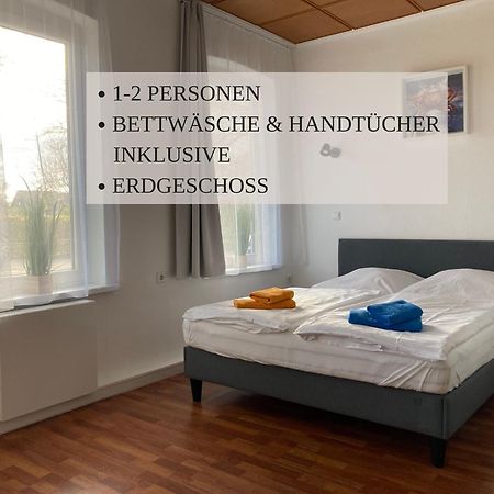 Haus Krabbe, Doppelzimmer 4, Fuer 1-2 Personen, Doppelbett, Ohne Kueche, Zentral Gelegen, Am Elbe-Weser-Radweg Mit Fahrradunterstellmoeglichkeit, Auch Fuer E-Bikes, Ideal Fuer Kurzaufenthalte, Smart-Tv 42 Zoll, Kostenfreier Parkplatz, Wremen Exterior photo